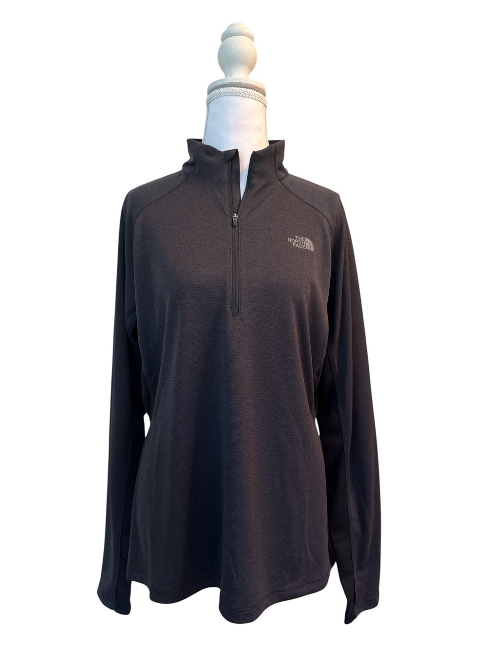 The North Face Women’s Gray Pullover